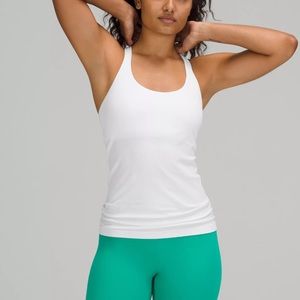 White lululemon tank top